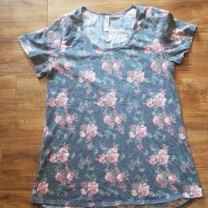 Lularoe Classic Tee